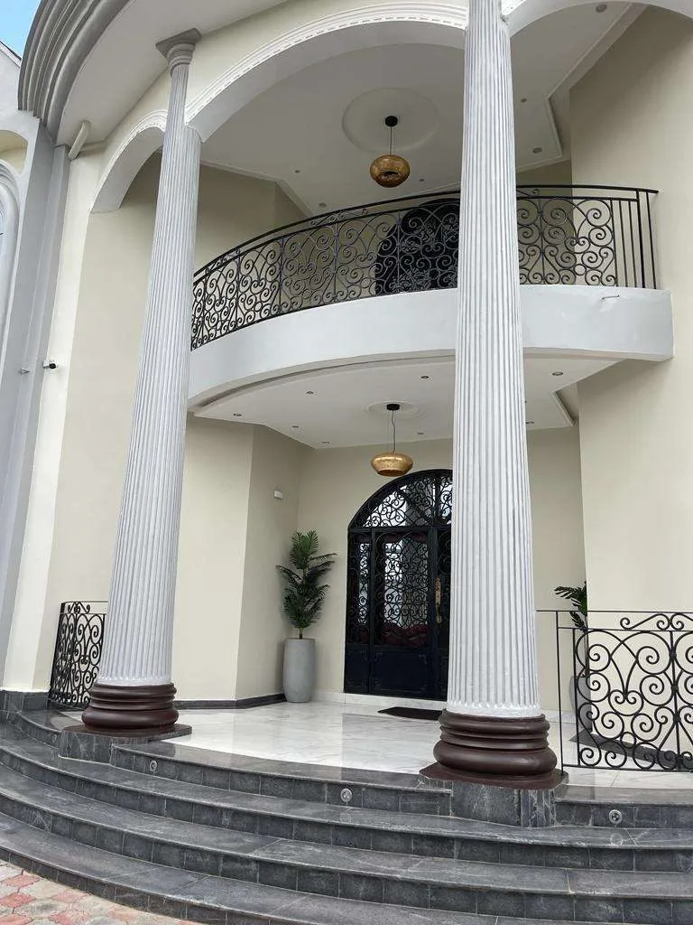 Duplex de prestige à Yaoundé, Simbock — vue 2 — K-Construction BTP, génie civil Cameroun
