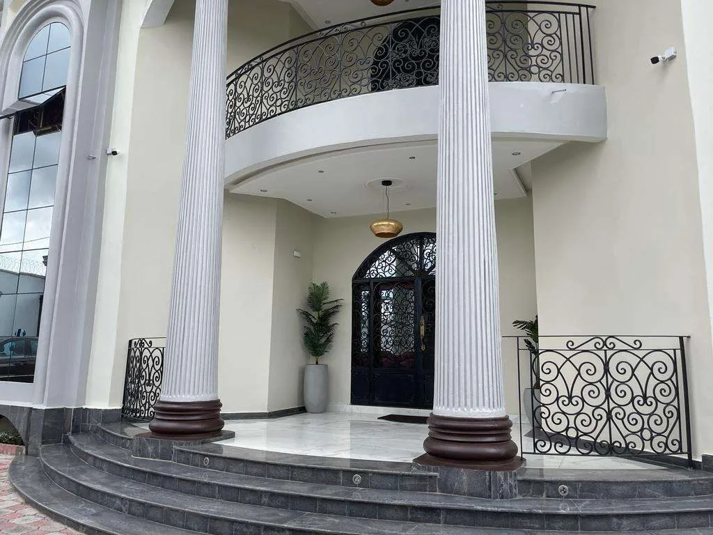 Duplex de prestige à Yaoundé, Simbock — vue 3 — K-Construction BTP, génie civil Cameroun