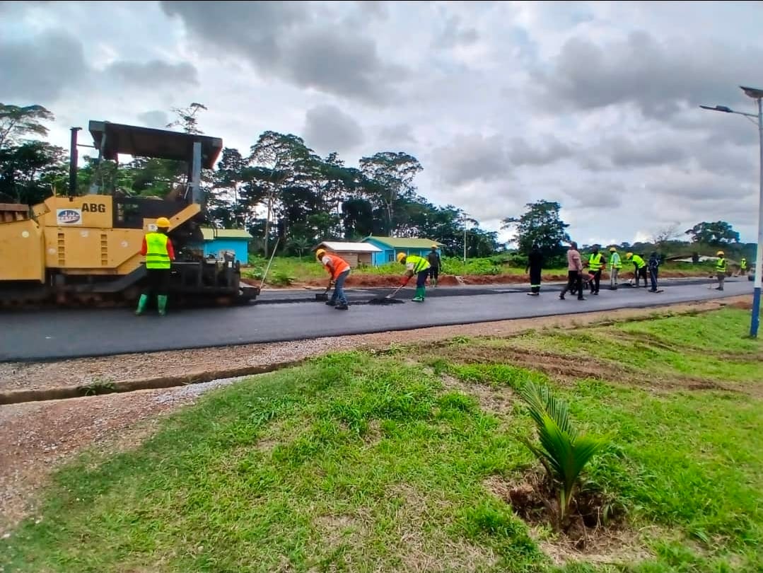 Travaux de voirie & bitumage à Cameroun — vue 1 — K-Construction, entreprise de génie civil et BTP au Cameroun