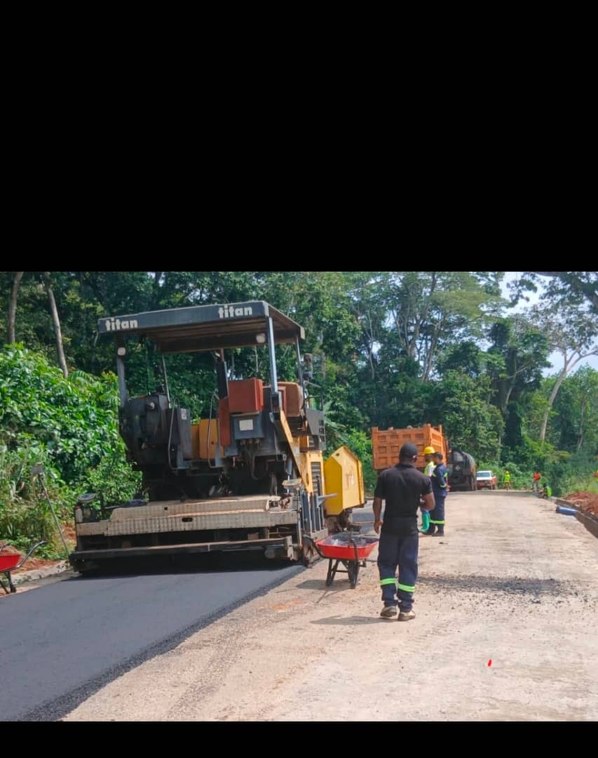 Travaux de voirie & bitumage à Cameroun — vue 2 — K-Construction, entreprise de génie civil et BTP au Cameroun